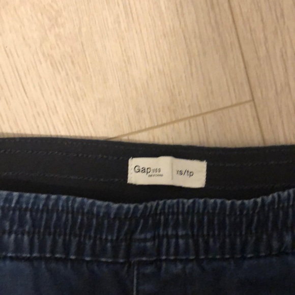 Gap stretchy waist cuff jean - Picture 4 of 5